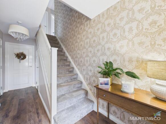 CAM03993G0-PR0126...