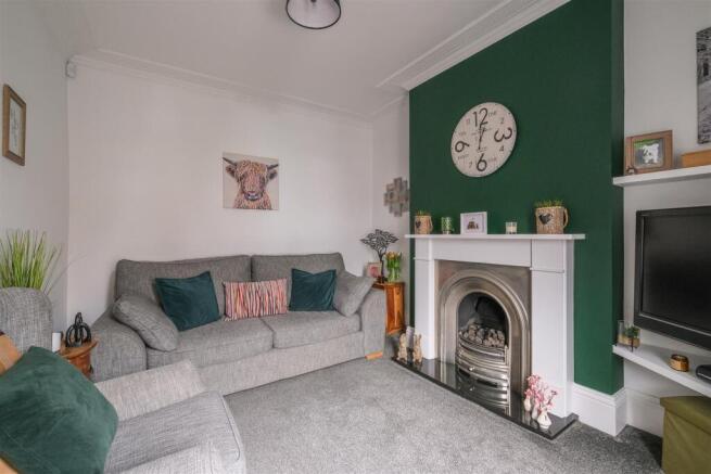 3 bed Terraced for sale Image 7