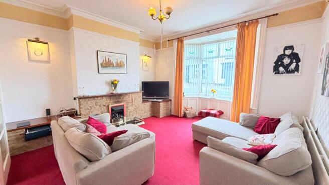 4 bed Terraced for sale Image 8