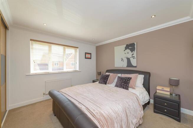 12KensingtonDrive_036.jpg