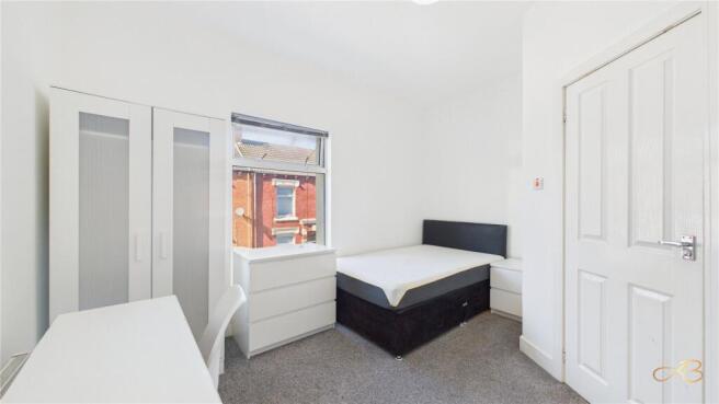 3 bed House to rent Image 6