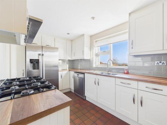 Fitted Kitchen