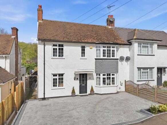 4-bed house on Graylands, Theydon Bois, CM16, £850,000