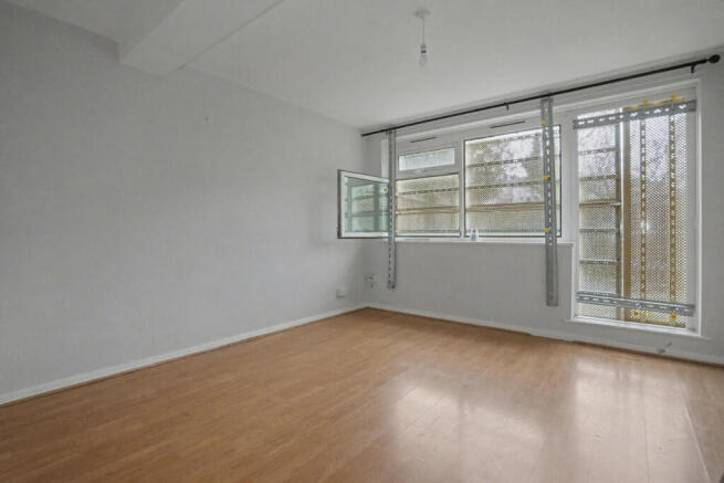 Flat 3, Gavin House, 25 Plumstead High Street, London SE18 1SP