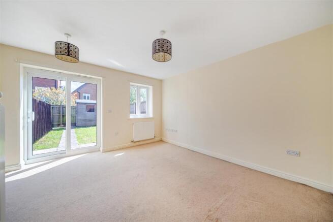 19, Cae Melin Avenue, Oswestry photo 3