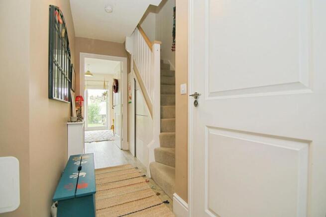 4 bed Semi-Detached for sale Image 4