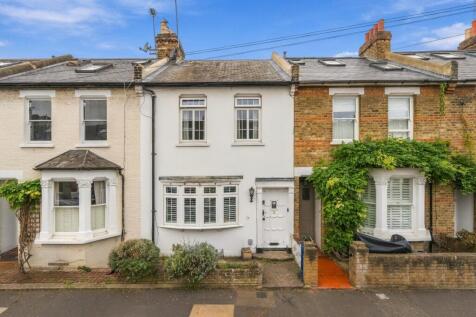 Newry Road, Twickenham, TW1