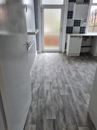 3 bed Terraced to rent Image 12