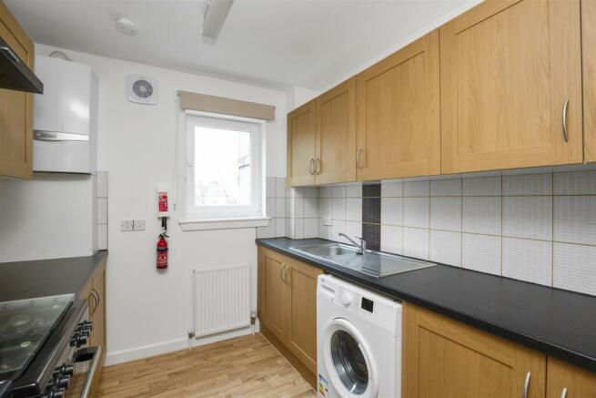 46 Skibo Court Dunfermline KY12 7EW 7.jpg