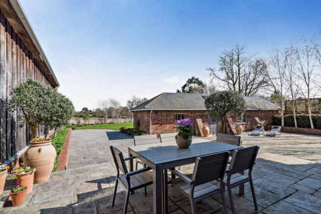 Terrace/Cottage