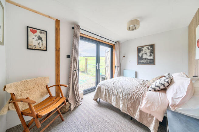 Annex bed 2