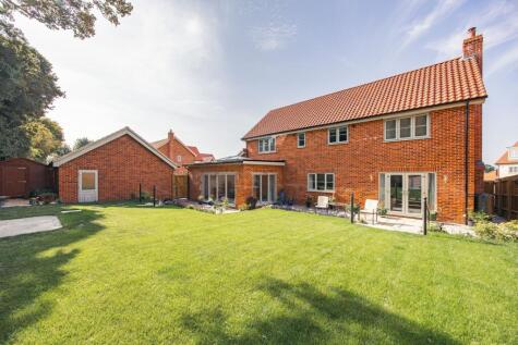 An Exceptional Home within a Bespoke Development on Boars Hill, North Elmham