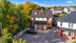 90, Bath Road, Bristol BS30 5JR