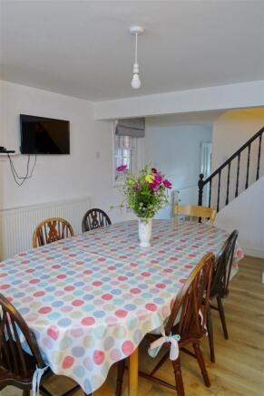Dining Room: