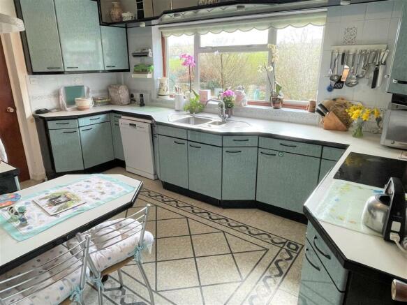 Kitchen.jpeg