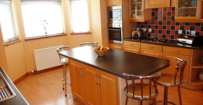 Kitchen b