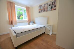26, Waldorf Heights, Blackwater, Camberley GU17 9JH