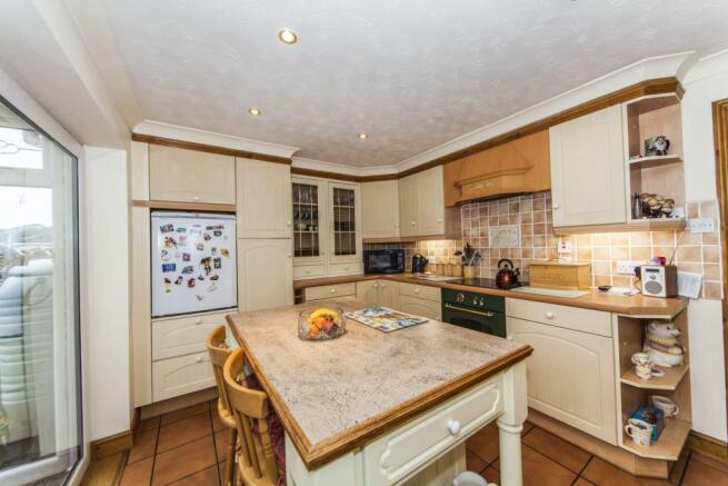 Kitchen/breakfast ro