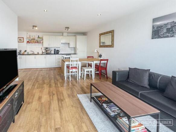 WhatsApp Image 2024-05-14 at 13.18.20_7d6b9729.jpg