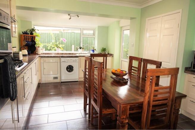 Kitchen / Diner