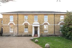 Flat 5, 89 Albert Court, Dames Road, Forest Gate, London E7 0DW