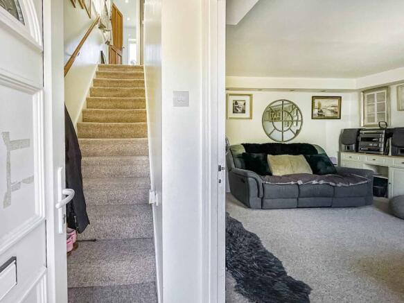 2 bed Semi-Detached for sale Image 6