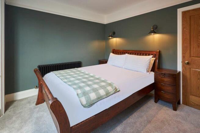 2 bed Apartment for sale Image 6