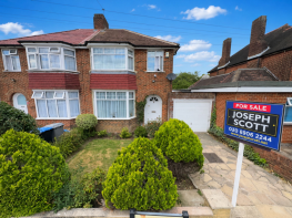 2, Holyrood Gardens, Edgware HA8 5LR