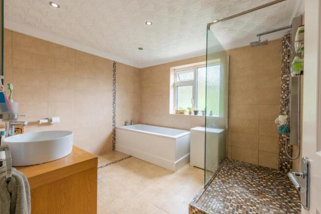 1 Turnberry (24)