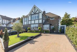 4, Brangwyn Crescent, Brighton BN1 8XJ