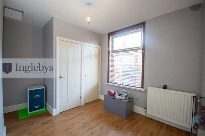 2 bed Terraced for sale Image 11