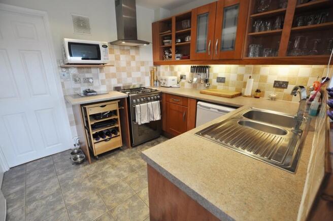 Photo 8
