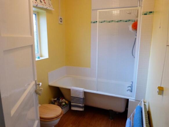 Photo 11