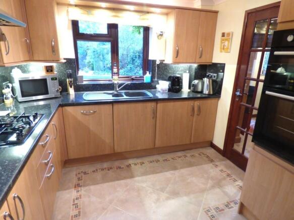 KITCHEN1