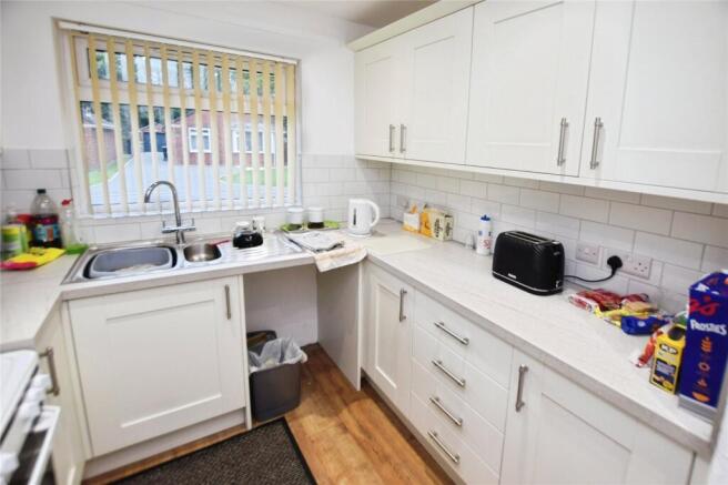 Melton Close, Leeds, West Yorkshire, LS10 photo 5