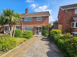 18, Hazeldene Avenue, Thingwall CH61 7XX