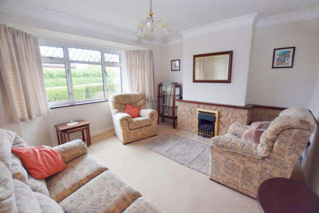 Lounge 2