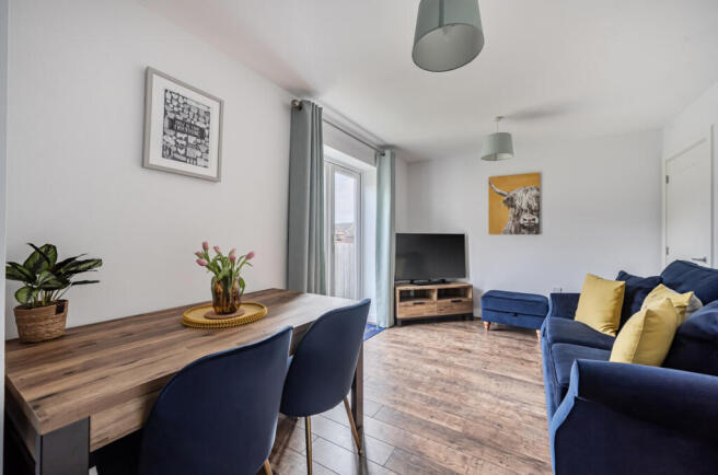 1409097-5-698a0dc...