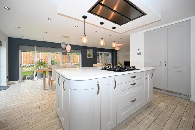 Living/Dining Kitchen