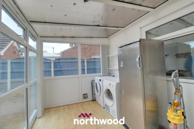 2 bed Semi-Detached for sale Image 8