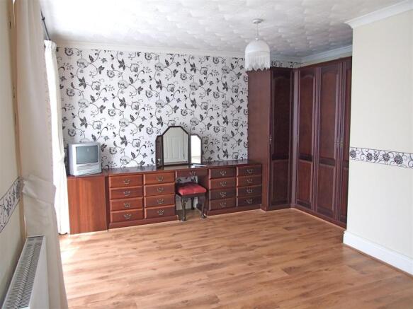BEDROOM 1-PHOTO