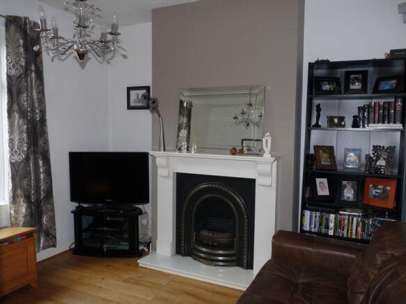Photo 3