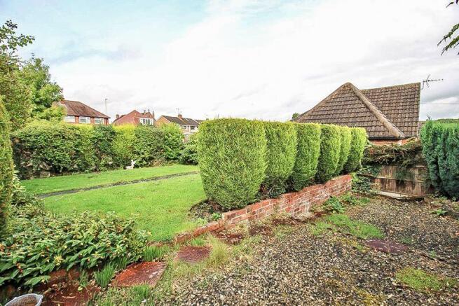 FRONT GARDEN