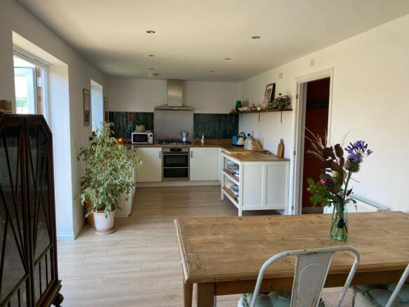 Kitchen/Dining