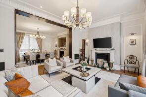 Flat 12a, 39, Hyde Park Gate, London SW7 5DS