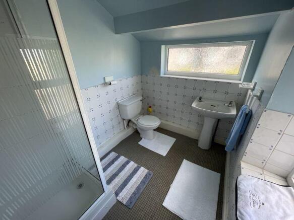 Upstairs Bathroom