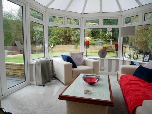 Borrowdale Avenue, Gatley photo 4
