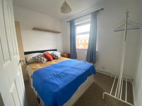 room-4-32-thornbury-close-n16-8ux-1064439