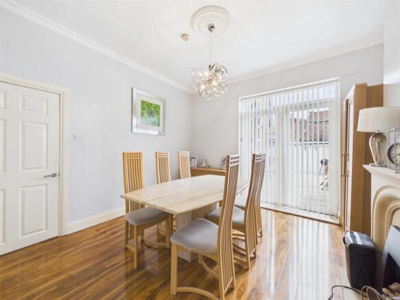 5 bed End of Terrace for sale Image 12