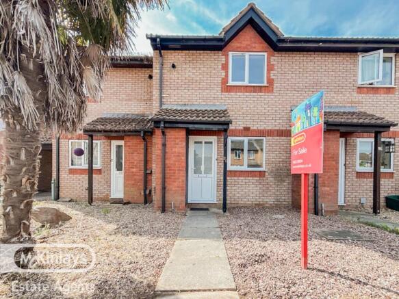 2 bed terraced house for sale Waverney Close, Tau